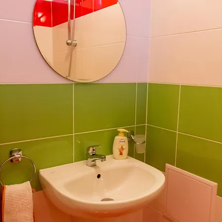 Apartment Tevi *